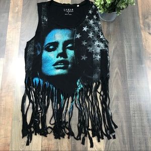 Guess sleeveless tee